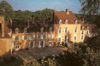 chateau de vault de lugny